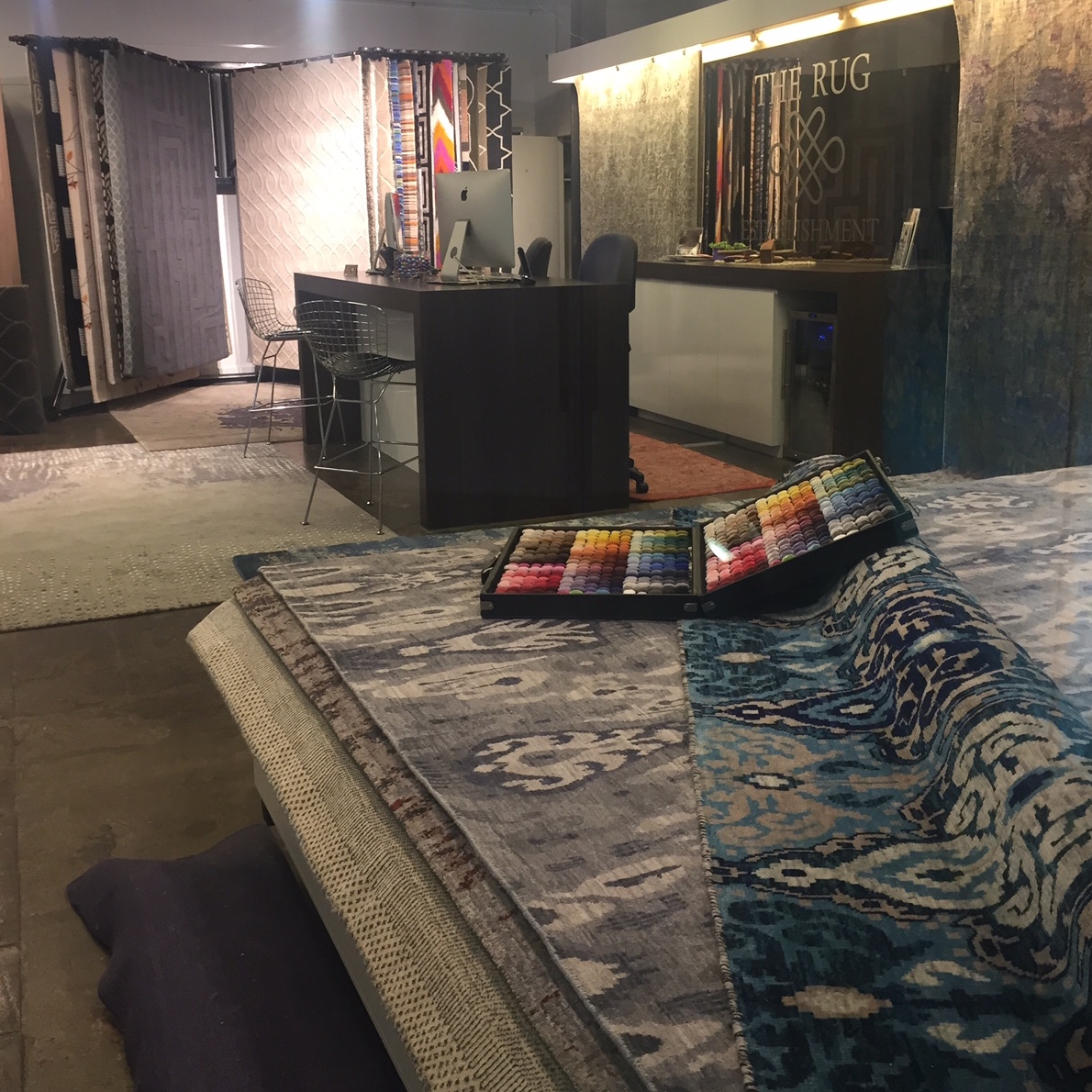 Showroom Rug Design ANZAC Day Opening Hours | The Rug Est.