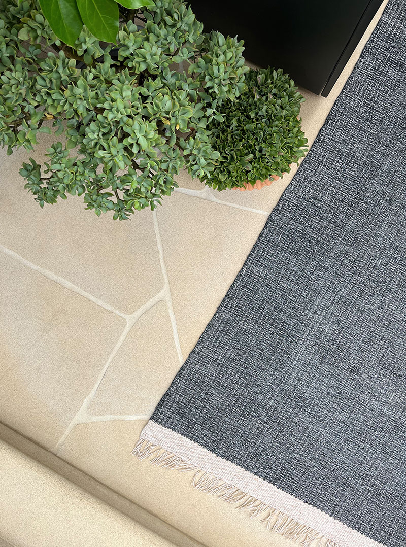 Outdoor, PET, easy care, textured, charcoal, grey, indoor rug