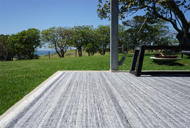 Black and White outdoor rug
