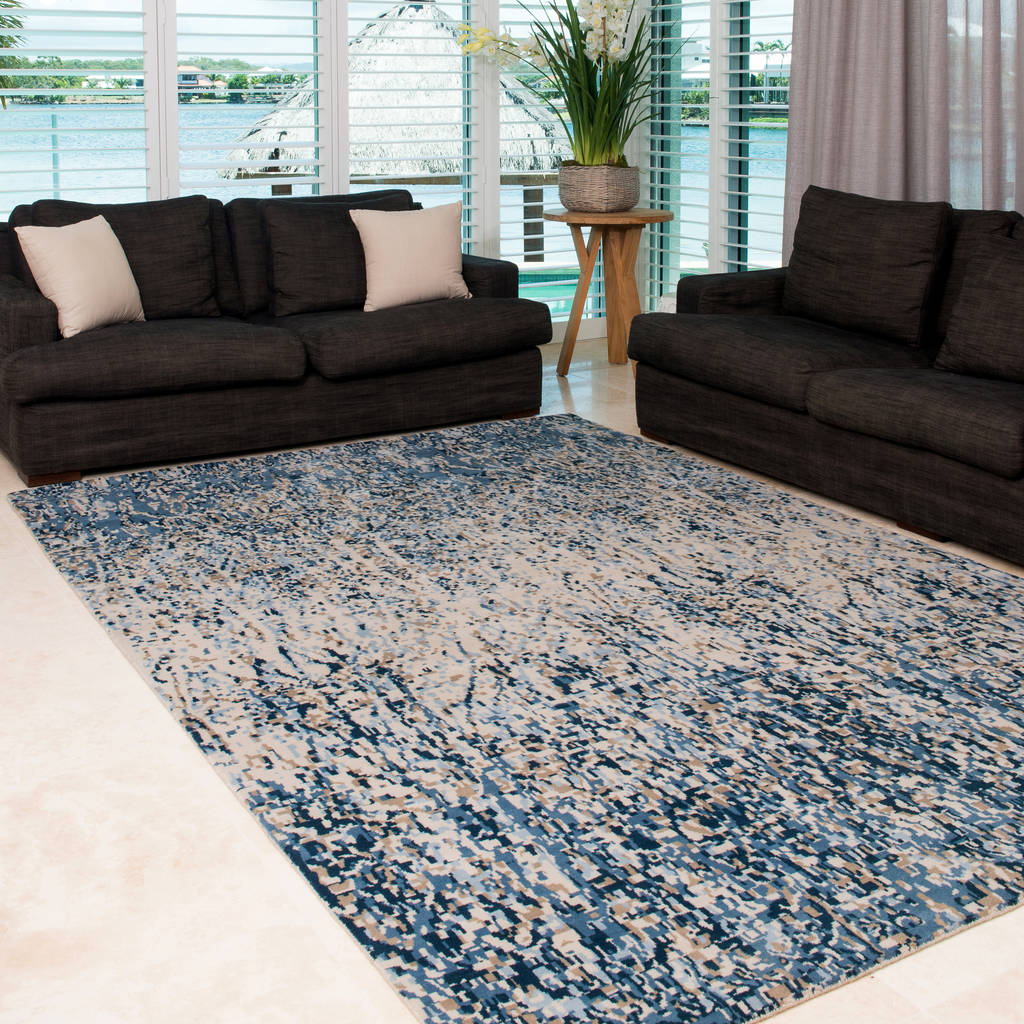 Blue modern rug